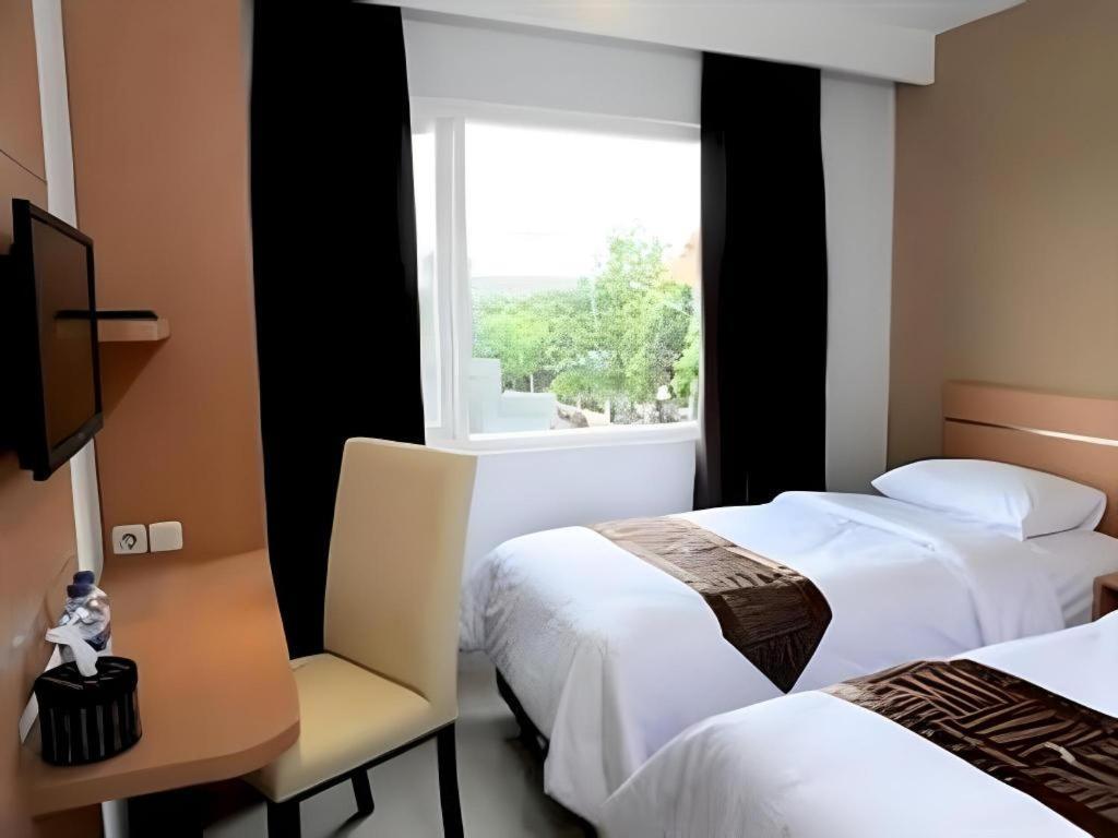 Nozz Hotel *