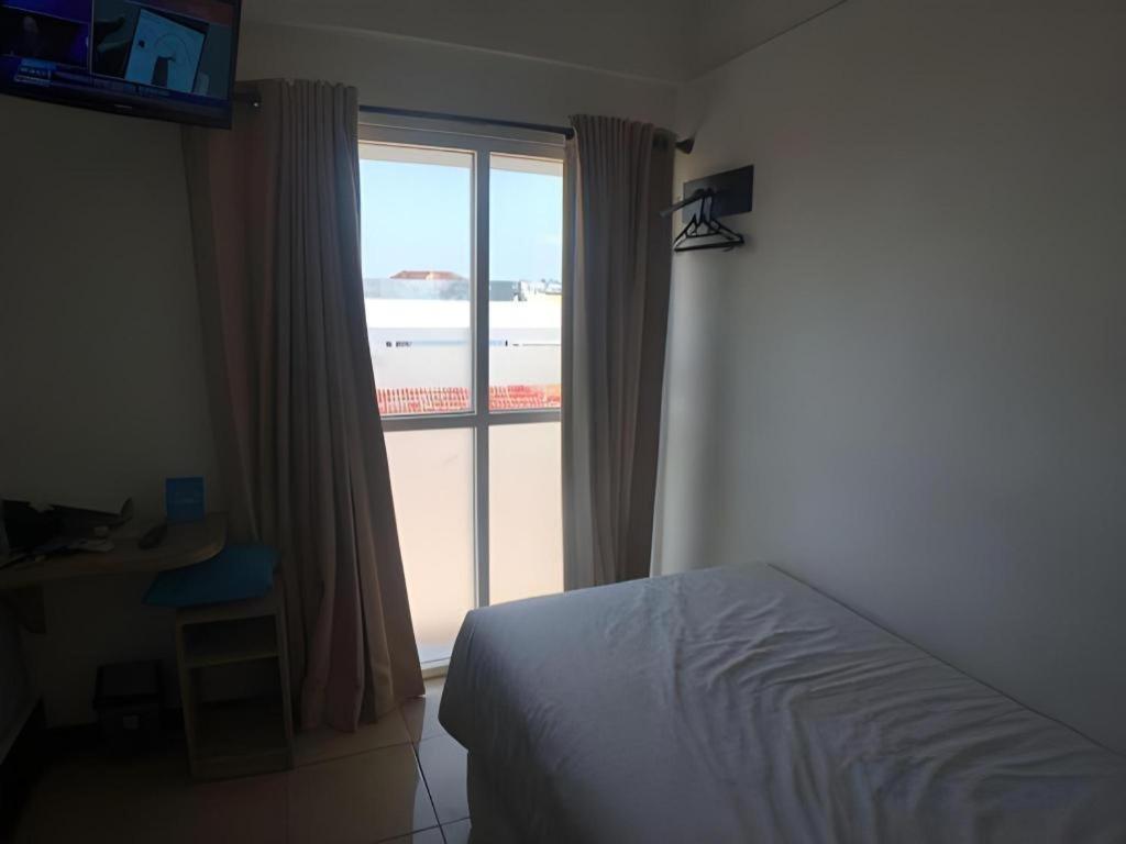 Nozz Hotel *